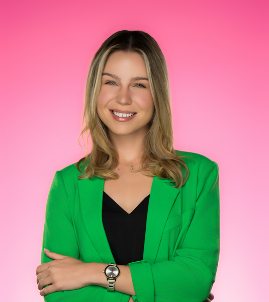 Alexa Siskos, Agent Partner 